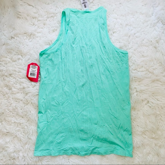 STRONG by Zumba Always Reppin’ Instructor Seamless Tank Ocean Sz M - Picture 11 of 12